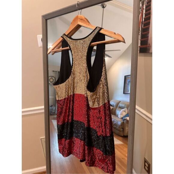 DKNY Vintage Sequins Glitter‎ Tank Size Medium - Picture 2 of 6